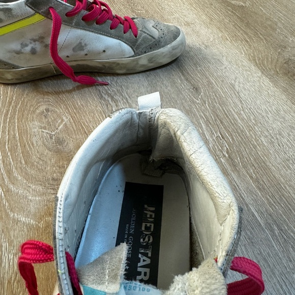 Love is all we need! Golden Goose, size 40! Love these but don’t wear anymore! - Picture 4 of 5